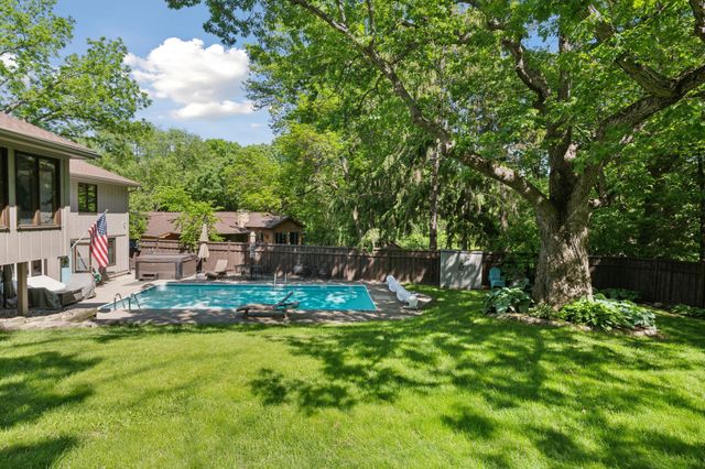 16201 Hillcrest Lane, Eden Prairie, MN 55346