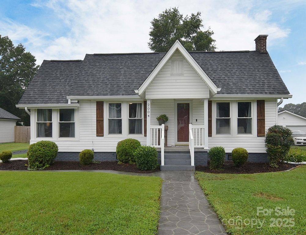 2004 Pennsylvania Avenue, Kannapolis, NC 28083