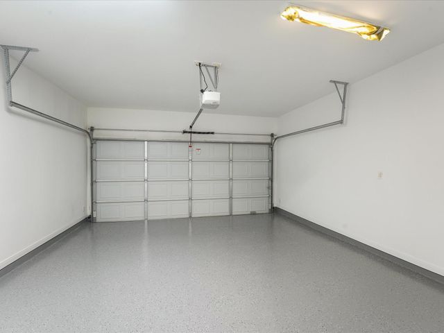 6024 Tc Jester Boulevard, Houston, TX 77091