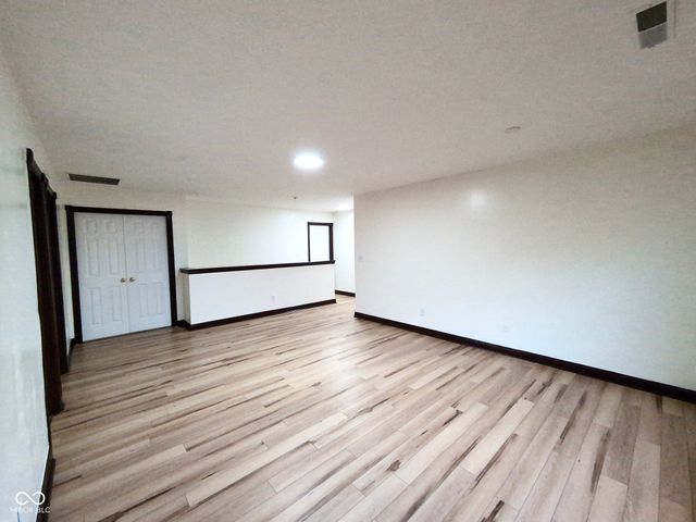 3310 Gainesville Court, Indianapolis, IN 46227