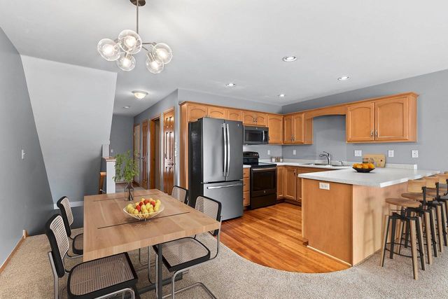 2191 TRAILSIDE LANE, De Pere, WI 54115