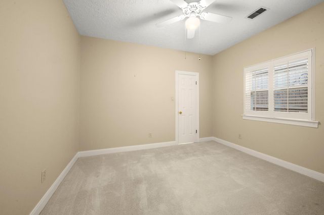 5702 Glen Pines Drive, Houston, TX 77069