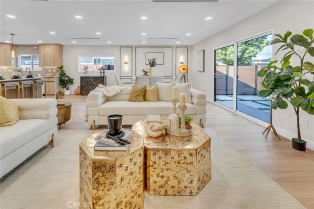 8848 Gerald Avenue, North Hills, CA 91343