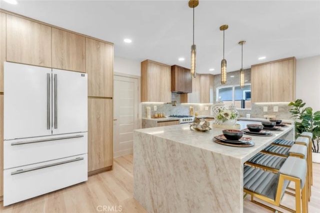 8848 Gerald Avenue, North Hills, CA 91343