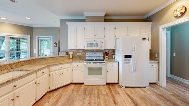 201 Bent Oak Drive, Dothan, AL 36303