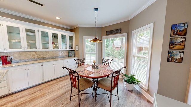201 Bent Oak Drive, Dothan, AL 36303