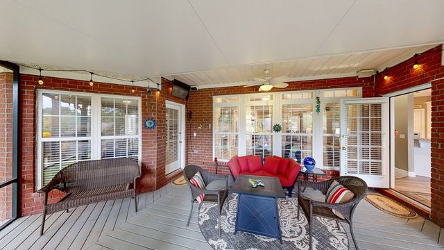 201 Bent Oak Drive, Dothan, AL 36303