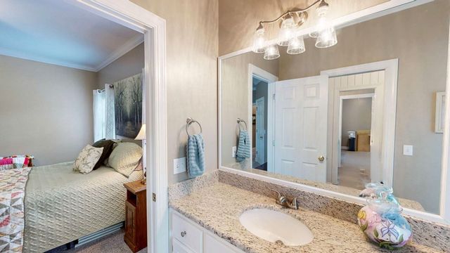 201 Bent Oak Drive, Dothan, AL 36303
