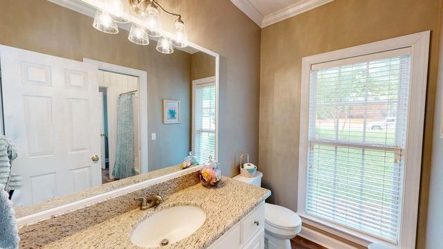 201 Bent Oak Drive, Dothan, AL 36303