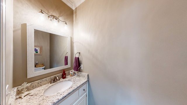 201 Bent Oak Drive, Dothan, AL 36303