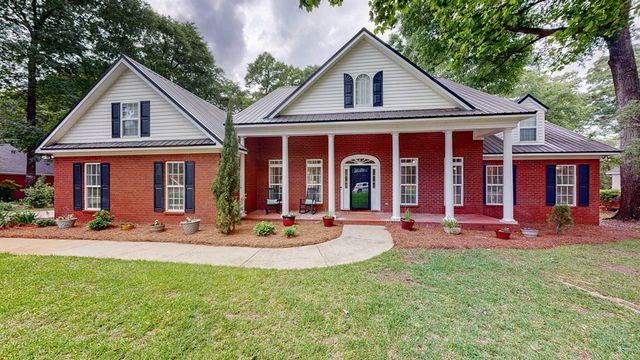 201 Bent Oak Drive, Dothan, AL 36303