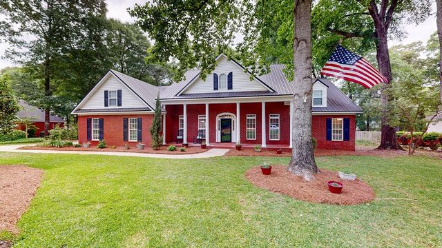 201 Bent Oak Drive, Dothan, AL 36303