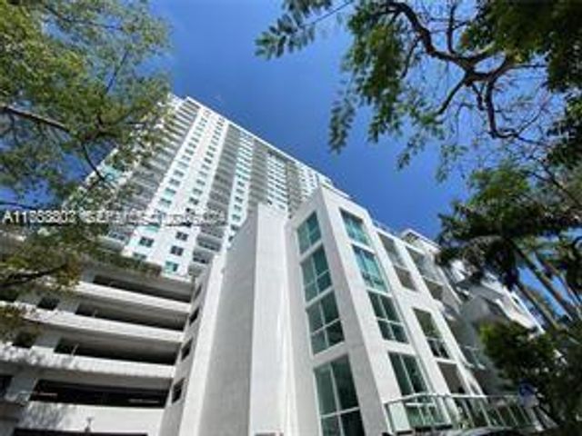 1861 S River Drive 1504, Miami, FL 33125