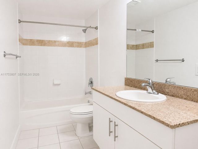 1861 S River Drive 1504, Miami, FL 33125