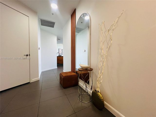 3301 NE 1st Ave M0405, Miami, FL 33137