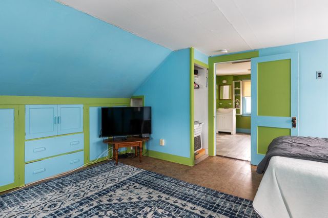 31 Latham Court, Burlington, VT 05401