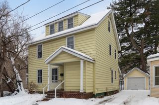 31 Latham Court, Burlington, VT 05401