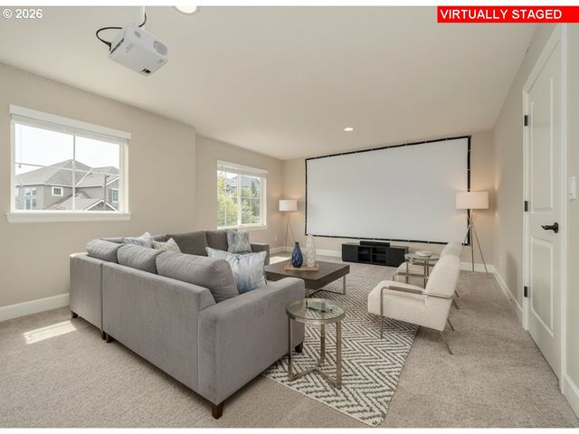 5818 Nw BANNISTER Dr, Portland, OR 97229