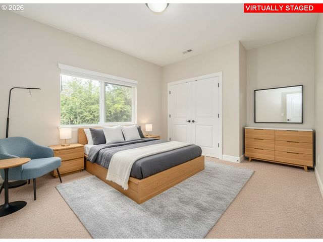 5818 Nw BANNISTER Dr, Portland, OR 97229