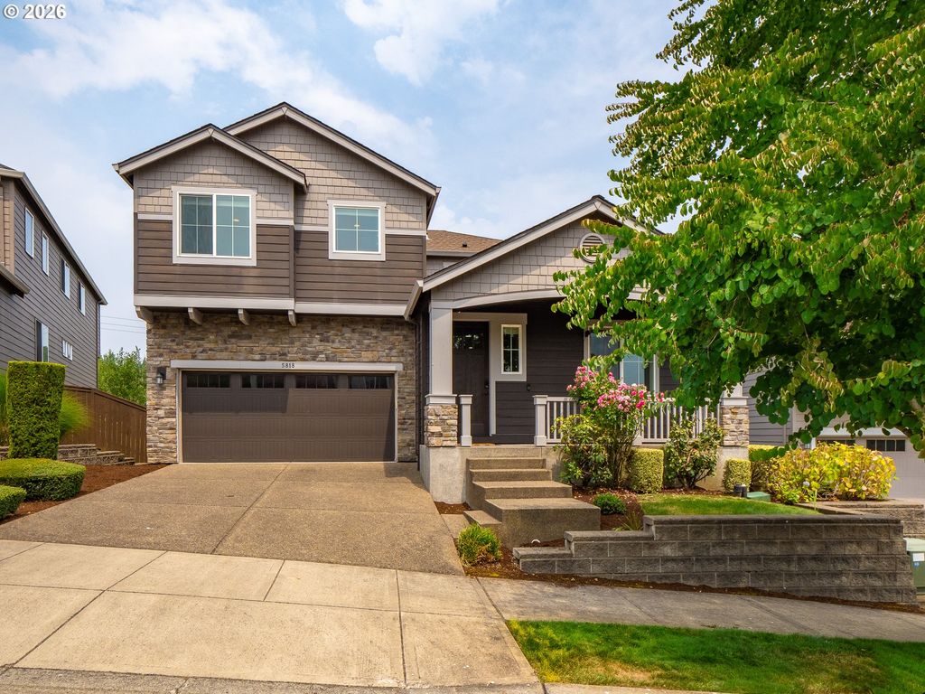 5818 Nw BANNISTER Dr, Portland, OR 97229