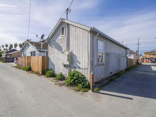 140 E Riverside Drive, Watsonville, CA 95076