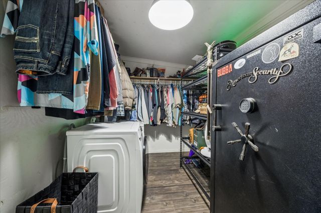 605 N Meyer Street, Sealy, TX 77474