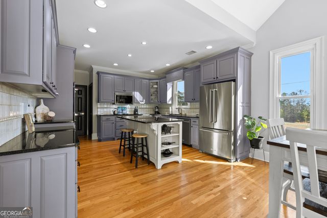 4353 Lower Fayetteville Road, Sharpsburg, GA 30277