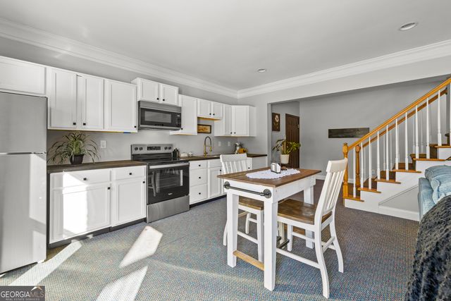 4353 Lower Fayetteville Road, Sharpsburg, GA 30277