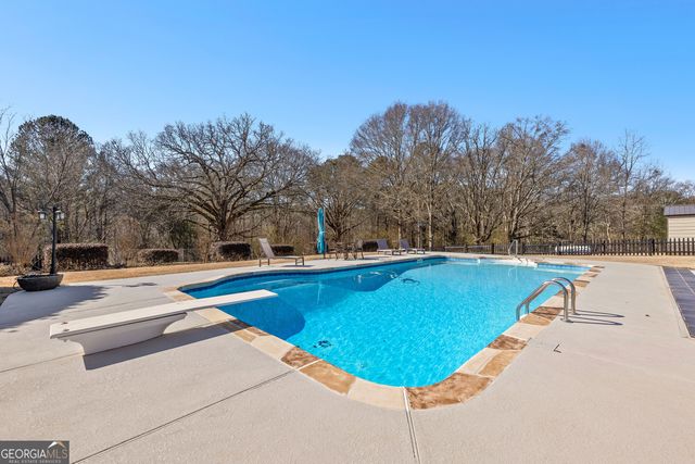 4353 Lower Fayetteville Road, Sharpsburg, GA 30277