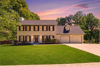 2620 Wicklow Way, Powder Springs, GA 30127