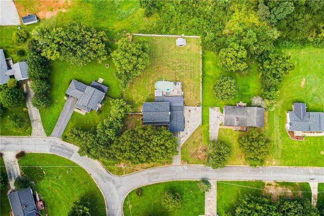 365 Timber Mill Circle, Carrollton, GA 30116