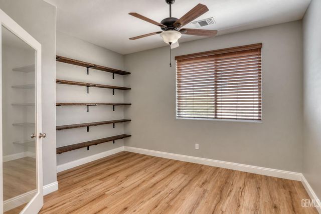 14603 Yellow Lupine Drive, Bakersfield, CA 93314