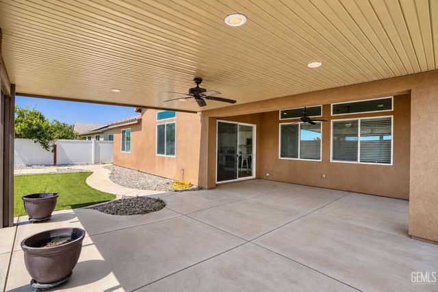 14603 Yellow Lupine Drive, Bakersfield, CA 93314
