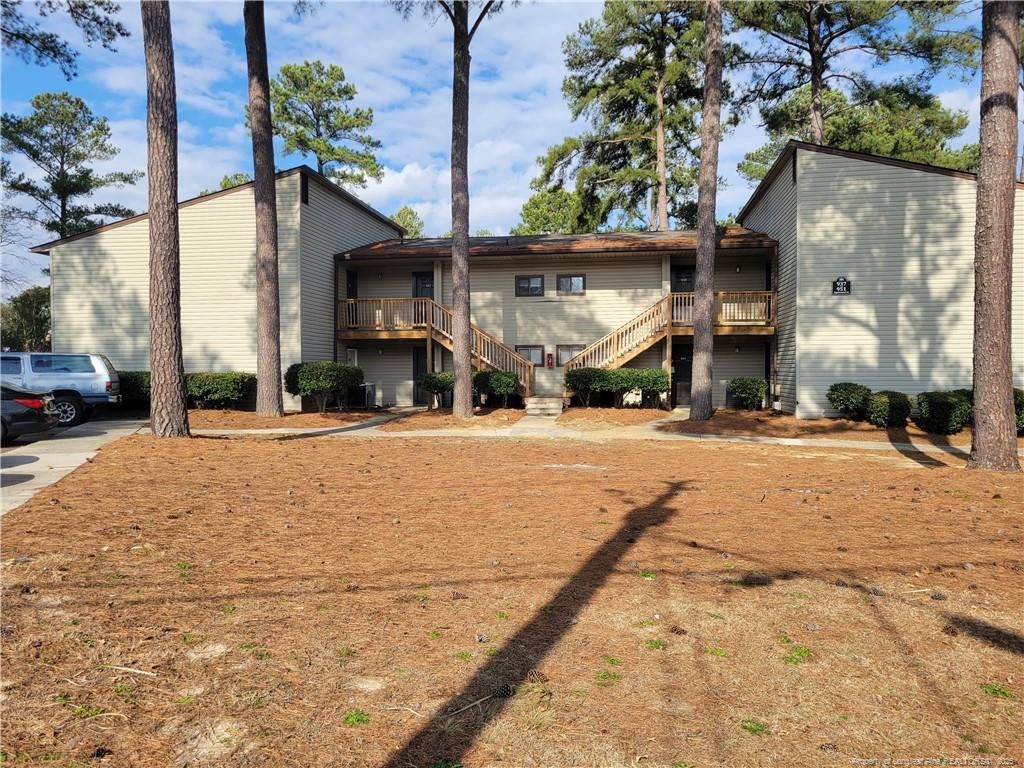 941 Applewood Lane, Fayetteville, NC 28303