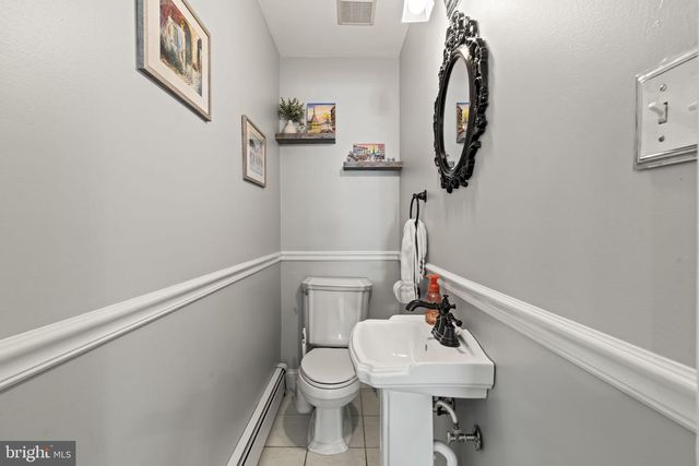 285 MANOR RD, Harleysville, PA 19438