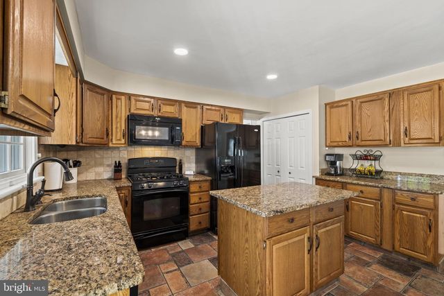 285 MANOR RD, Harleysville, PA 19438