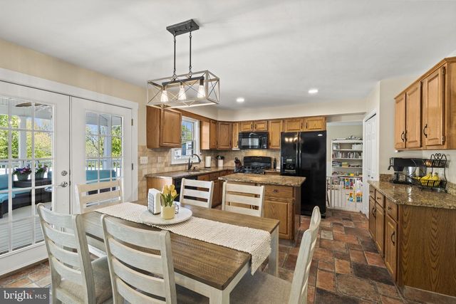 285 MANOR RD, Harleysville, PA 19438