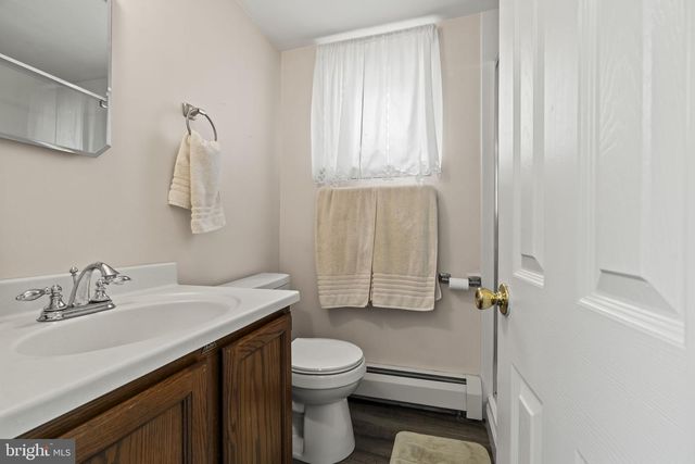 285 MANOR RD, Harleysville, PA 19438