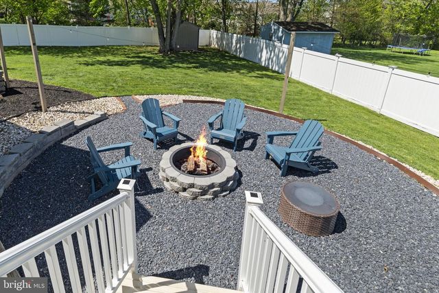 285 MANOR RD, Harleysville, PA 19438