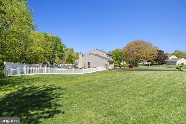 285 MANOR RD, Harleysville, PA 19438