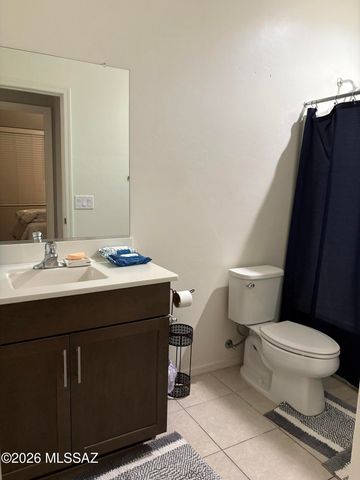 6983 W Ferntree Lane, Tucson, AZ 85757