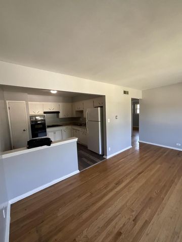 8708 W Villard AVENUE, Milwaukee, WI 53225