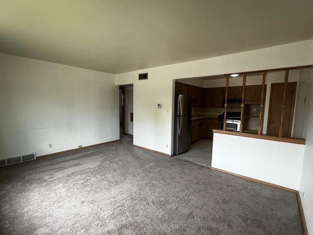8708 W Villard AVENUE, Milwaukee, WI 53225