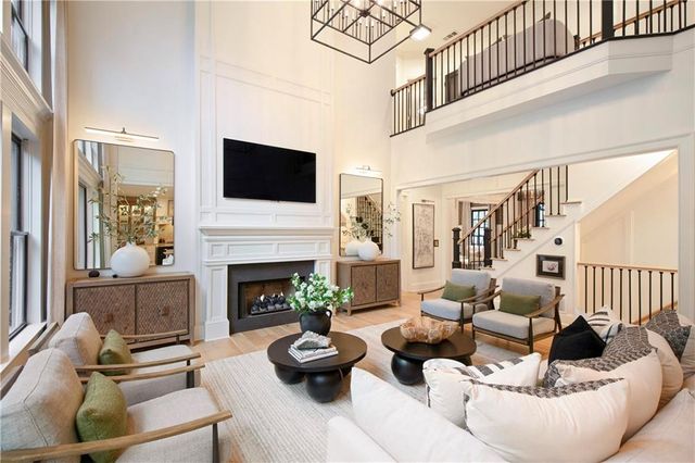 2975 Woodvale Court, Alpharetta, GA 30022