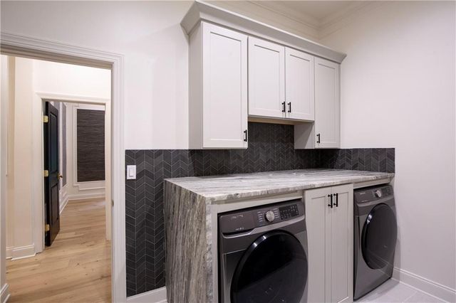 2975 Woodvale Court, Alpharetta, GA 30022