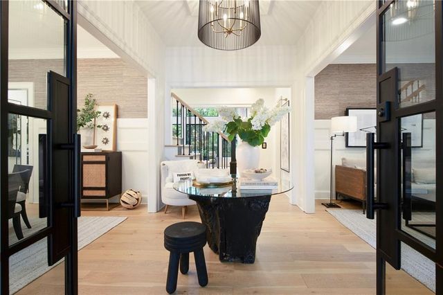 2975 Woodvale Court, Alpharetta, GA 30022