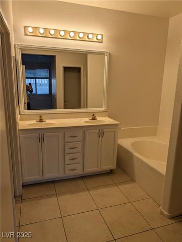 1194 Simms Avenue, Henderson, NV 89074