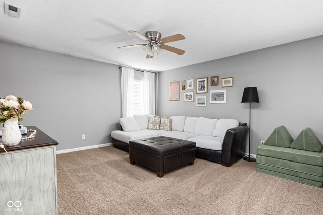 1409 Berry Lake Way, Brownsburg, IN 46112