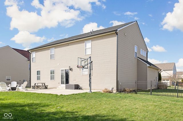 1409 Berry Lake Way, Brownsburg, IN 46112