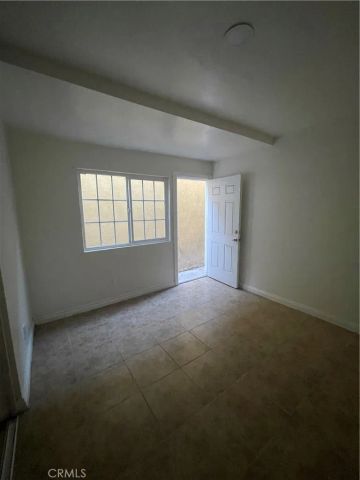 2820 W Slauson Avenue, Los Angeles, CA 90043